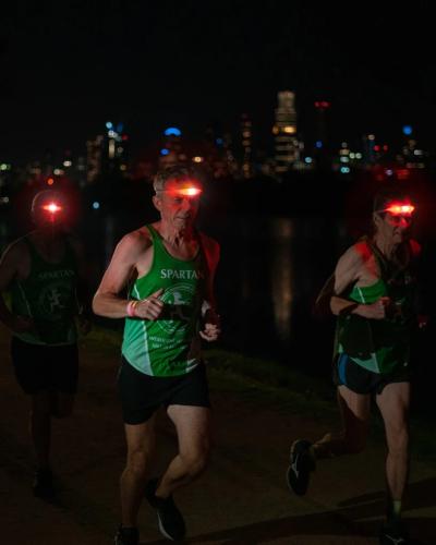 Knog Stirnlampe Bandicoot Run 250 grape  Produktbild 8